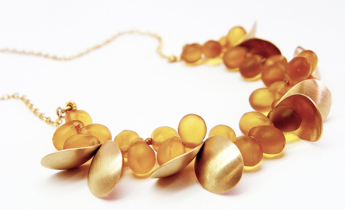 Gold Frill Necklet