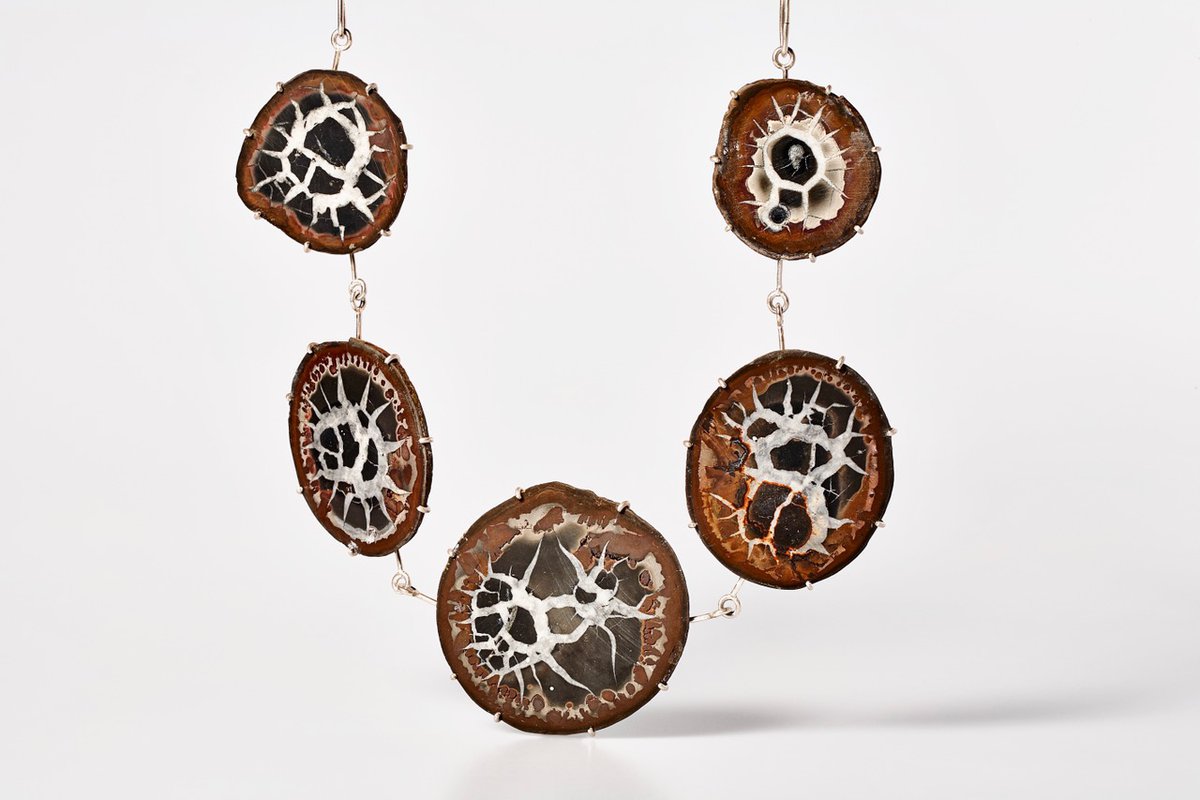Regine Schwarzer, neckpiece Septarian Nodule - 2019 - Regine Schwarzer